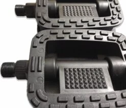 Anti-Slip Fietspedalen Set Met Reflectoren - Zwart - Fiets Pedalen - Fietstrappers - Losse Trappers - 2 STUKS -Fietsaccessoires Winkel 1200x1026 1