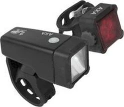 AXA Niteline T4R LED Fietslampjes Voor En Achter - Fietsverlichting USB Oplaadbaar -Fietsaccessoires Winkel 1200x1040 1
