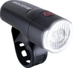 Sigma Sport AURA 30 Fietsverlichting Set - Led Koplamp 30 Lux - CURVE Achterlicht - Inclusief Batterijen -Fietsaccessoires Winkel 1200x1112 1