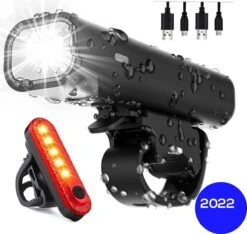 PRO LED 2022 Fietsverlichting Set - Racefiets Verlichting - Voorlicht En Achterlicht - Fietsaccessoires - USB Oplaadbaar - IP65 Waterdicht -Fietsaccessoires Winkel 1200x1138 2