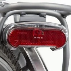 AXA Riff Battery - Fiets Achterlicht - LED Fietsverlichting Op Batterij - Auto On/off Systeem - 50-80 Mm - Rood -Fietsaccessoires Winkel 1200x1200 516