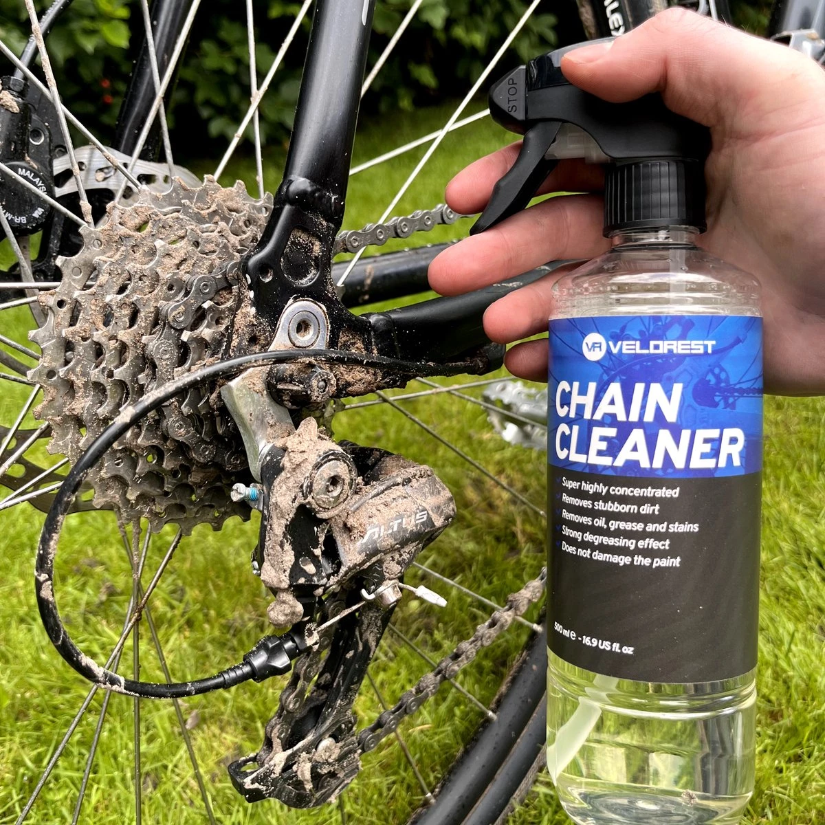 Velorest Chain Care Bundle - Ketting Reiniging & Onderhoud - Fietsonderhoudsmiddelen - Fietsketting Reiniger Set - Kettingolie Fiets - Fietsketting Smeermiddel - Chain Cleaner - Langdurige Bescherming 5 Velorest Chain Care Bundle - Ketting Reiniging & Onderhoud - Fietsonderhoudsmiddelen - Fietsketting Reiniger Set - Kettingolie Fiets - Fietsketting Smeermiddel - Chain Cleaner - Langdurige Bescherming - Afbeelding 3