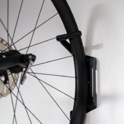 BBB Cycling Parkinglot Fietsdrager - Muurbeugel Fiets - Fietsbeugel - Ruimtebesparend - Voor Verschillende Soorten Fietsen - BTL-126 12 BBB Cycling Parkinglot Fietsdrager - Muurbeugel Fiets - Fietsbeugel - Ruimtebesparend - Voor Verschillende Soorten Fietsen - BTL-126 -Fietsaccessoires Winkel 1200x1200 701