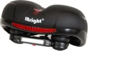 IBright Gel Fietszadel Met LED Oplaadbare Achterlicht - USB Oplaadbaar - Fietsverlichting Met 6 Functie's - Dames / Heren - Waterdicht - Gratis Zadelstrop - USB Oplaadkabel - Zwart 25 IBright Gel Fietszadel Met LED Oplaadbare Achterlicht - USB Oplaadbaar - Fietsverlichting Met 6 Functie's - Dames / Heren - Waterdicht - Gratis Zadelstrop - USB Oplaadkabel - Zwart -Fietsaccessoires Winkel 1200x682