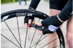 Trivio - CO2 Adapter + CO2 Patroon 16 Gram + Neoprene Huls -Fietsaccessoires Winkel 1200x787 1