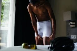 AGU Underwear Fietsonderbroek Met Zeem Essential Heren - Zwart - L -Fietsaccessoires Winkel 1200x797