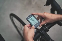 Bryton Rider 320 E / Basis Fietscomputer - 320 E / Basis -Fietsaccessoires Winkel 1200x800 223
