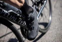 Rogelli R-400 Race - Fietsschoenen Voor Wielrennen - Unisex - Maat 44 - Zwart -Fietsaccessoires Winkel 1200x800 56