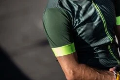 Rogelli Dusk - Fietsshirt Korte Mouwen - Heren - Maat XL - Groen, Fluor-Geel -Fietsaccessoires Winkel 1200x800 57