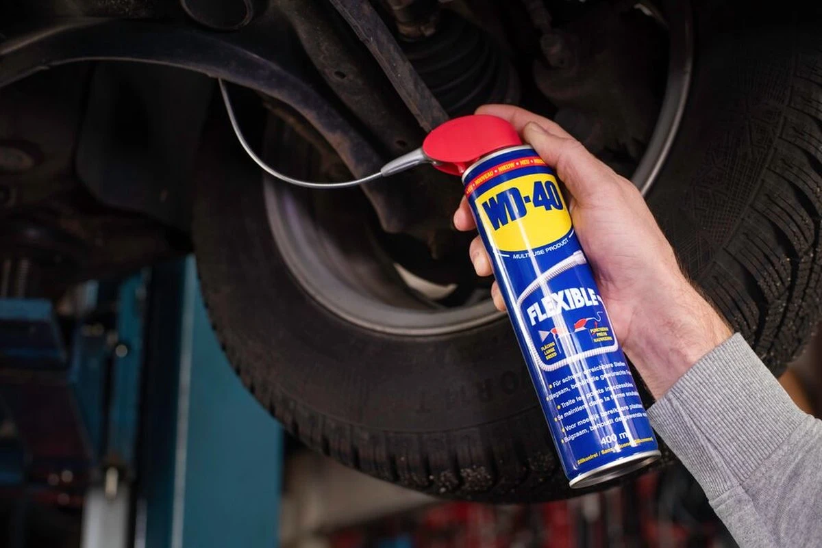 WD-40® Flexible® Multi-Use Product - 400ml - Multispray - Smeermiddel, Ontvetter En Anti-Corrosie 6 WD-40® Flexible® Multi-Use Product - 400ml - Multispray - Smeermiddel, Ontvetter En Anti-Corrosie - Afbeelding 4