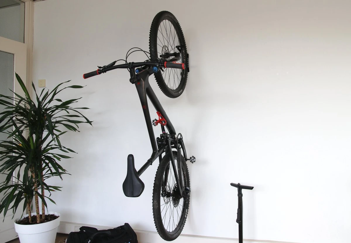 BBB Cycling Parkinglot Fietsdrager - Muurbeugel Fiets - Fietsbeugel - Ruimtebesparend - Voor Verschillende Soorten Fietsen - BTL-126 6 BBB Cycling Parkinglot Fietsdrager - Muurbeugel Fiets - Fietsbeugel - Ruimtebesparend - Voor Verschillende Soorten Fietsen - BTL-126 - Afbeelding 4
