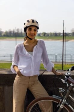 ABUS Hyban 2.0 Fietshelm - Maat M (52-58 Cm) - Velvet Black -Fietsaccessoires Winkel 800x1200 26