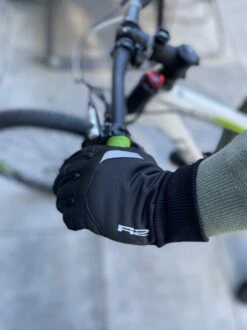 Luxe Winter Handschoen - Warm Door Dikke Stof En Thinsulate - Waterproof - Windvrij - Touchscreen Fietshandschoen - Reflecterend - Unisex R2 -R2 - Storm Winter Fietshandschoenen - Zwart - Maat XXL / 10 -Fietsaccessoires Winkel 899x1200 10